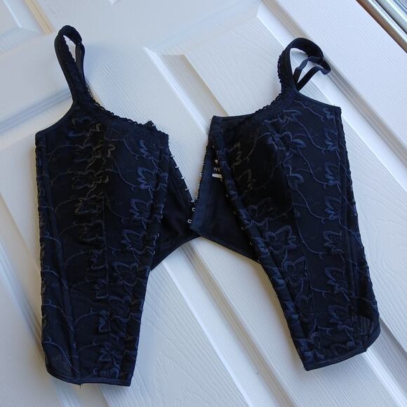 VTG Y2K Wet Seal Black Corset Juniors L missing lace front adjustable straps - Picture 4 of 16